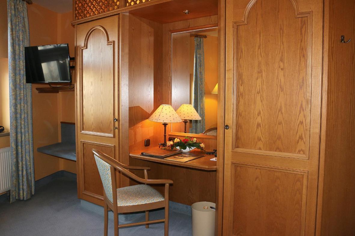 Hotel Spanischer Hof Groeditz Ngoại thất bức ảnh